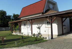 Ferienhaus am Plattensee, Balatonmariafürdö